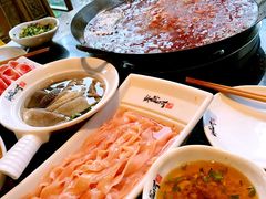 -纸盐河码头火锅(十八梯店)