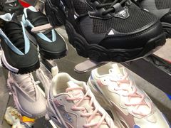 -fila(日月光中心广场店)