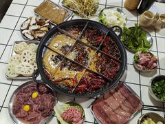 -铜元老码头鳝鱼火锅