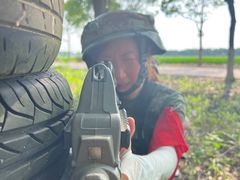 -崇明岛拓展训练真人CS镭战基地