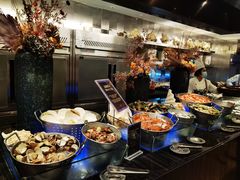 -圣丰索菲特·2 On 988 Café 自助餐厅
