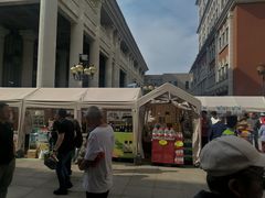 -农工商超市(金沙江路店)