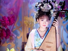 -九月鹰飞汉服摄影工作室