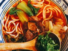 -鑫花溪牛肉米粉(东环大润发店)