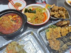 -堂堂小伙夫·辽宁小吃大排档(京西大悦城店)