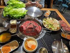 -韩烧牛中牛·甄选黑牛烤肉(黑金店)