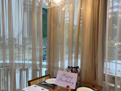 -Mark&Mars Restaurant