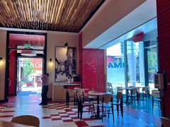 -城市大道红炉披萨烘焙坊