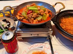 -阿瓦山寨·湘菜现炒·剁椒鱼头王(咸阳总店)