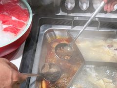 -东道煮牛肉火锅(重庆路店)