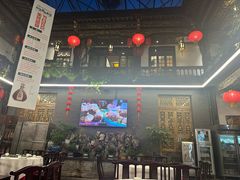 -蔼若春.传承三十年云南菜(金碧公园店)