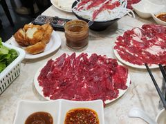 -黑山牛肉汤火锅(花城汇店)