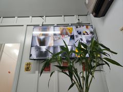 -安东易迷你仓自助寄存仓库(金桥店)