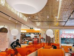 -黄记煌三汁焖锅(新佳丽江汉路店)