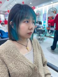 -妃格美发沙龙·烫发·染发
