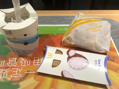 -麦当劳(浦江镇绿地乐和城店)