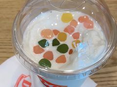 -DQ·蛋糕·冰淇淋(大宁国际商业广场店)