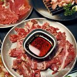 这种不起眼的烤肉店，居然藏了9年…