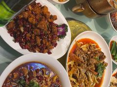 -巴特餐饮6加1音乐餐吧·新疆菜