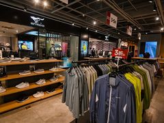 -百联奥特莱斯广场(武汉盘龙店)