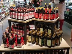 -中百仓储超市有限公司(越秀星汇维港店)