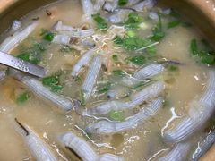 -盛燕泥丁粥