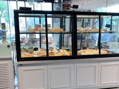 面包甜点陈列柜-小娘鱼(新都汇店)