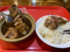 -万和春排骨砂锅米饭(湖北路店)