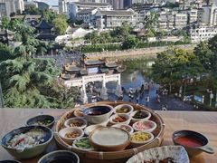 -包整·丝娃娃(一览甲秀楼风景店)