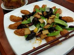 -东馆和天下特色餐饮(工农店)