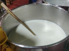 -清真老马家国华牛奶鸡蛋醪糟(正宁路店)