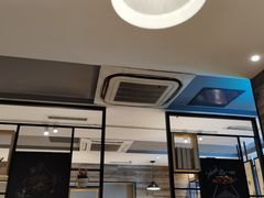 门面-豪客来牛排(重庆三峡广场步行街1704店)