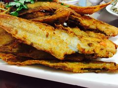 -烁佳海鲜大馅饺子