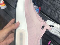 -NIKE品牌体验店(南京东路店)