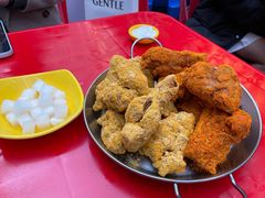 -BHC炸鸡(明洞总店)