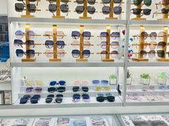 -潘多拉眼镜·蔡司依视路明月(潘家园店)