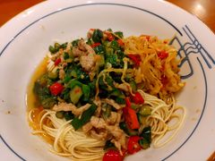 黄瓜皮炒猪肉-刘氏三和面馆