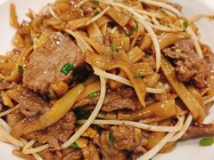 干炒牛河-粤·向群饭店(龙津东路总店)