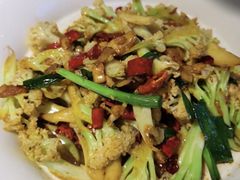 -费大厨辣椒炒肉(万家丽一店)