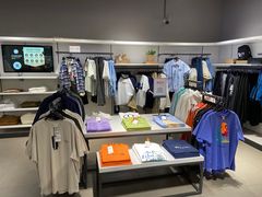 -唯品会(北京国瑞城店)