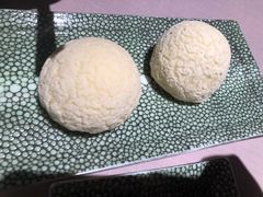 黑松露鹅肝包-新荣记(南京西路店)