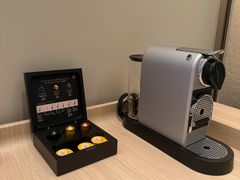 -深圳国际会展中心希尔顿酒店(前海华发冰雪世界店)
