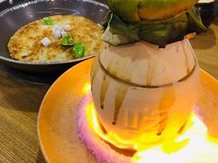 火烧瓦罐牛腩-吃饭皇帝大土家民族菜(正大广场店)