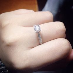 点击看大图 威德钻石-威德钻石-克拉钻大本营(南京东路店)