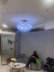 点击看大图 -八佰伴8008星级形象店
