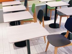 -德克士(虹桥火车站店)