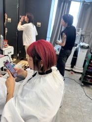 -藤野造型烫发染发