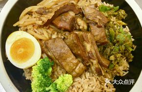 Family-Style Braised Lamb Rice