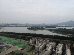 -湖景知味西餐厅•自助餐• 轻食(南京金茂威斯汀大酒店)