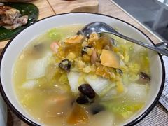 -小雅木姜子烤鸡·贵州菜(鸿通城店)
